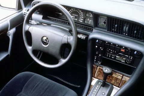 Opel Senator 2.5i 1987 view 5
