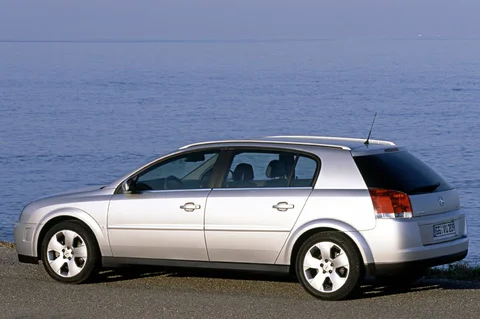 Opel Signum 3.2-V6 2003 view 6