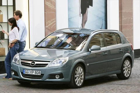 Opel Signum 2.2-16V DGi Elegance 2005 view 7