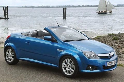 Opel Tigra TwinTop 1.8 Cosmo 2004 view 4