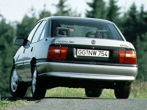 Opel Vectra 2.0i CD 1992 view 5