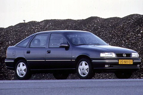 Opel Vectra 2.5i-V6 CD 1993 view 3