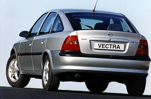 Opel Vectra 2.0 DTi-16V CD 1997 view 4
