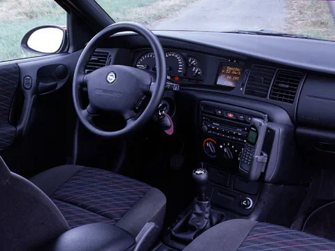 Opel Vectra 2.0 DTi-16V CD 1997 view 3