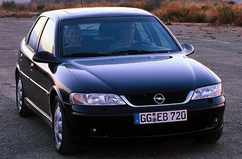 Opel Vectra 2.2 DTi-16V Elegance 2000 view 5