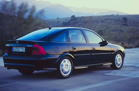 Opel Vectra 2.2 DTi-16V Elegance 2000 view 7
