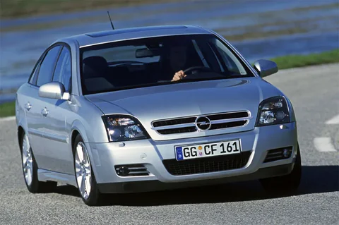 Opel Vectra GTS 2.2-16V Elegance 2002 view 8
