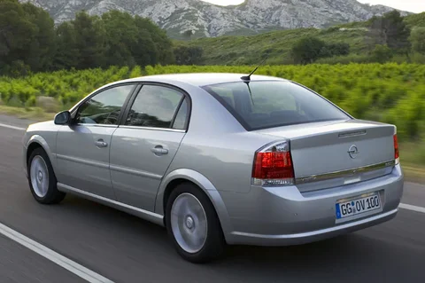 Opel Vectra 1.6-16V Temptation 2007 view 9