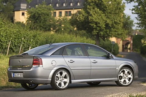 Opel Vectra GTS 1.8-16V 2005 view 12