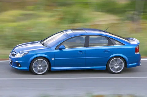 Opel Vectra GTS OPC 2005 view 9