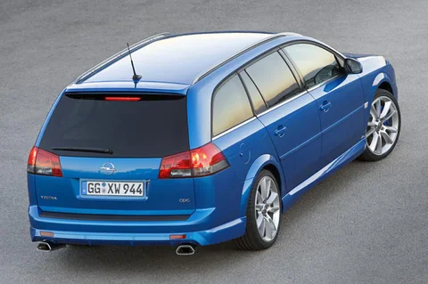 Opel Vectra Estate OPC 2006 view 5