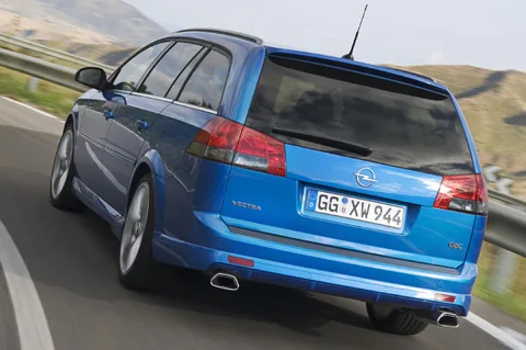 Opel Vectra Estate OPC 2006 view 7