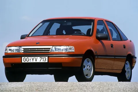 Opel Vectra 1.7 TD CD 1992 view 4