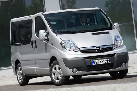 Opel Vivaro Combi L1H1 2900 2.0 CDTi 90 ecoFLEX 2011 view 8
