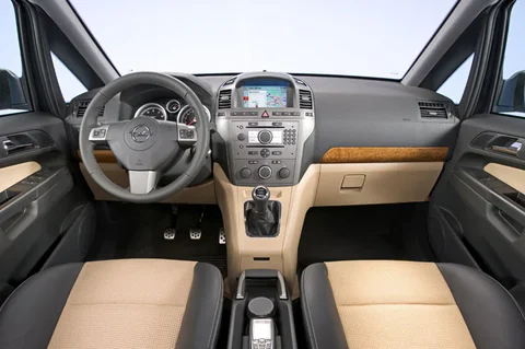Opel Zafira 2.2 Cosmo 2005 view 9