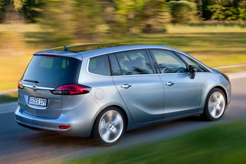 Opel Zafira 2.0 CDTI 130hp Cosmo 2011 view 10
