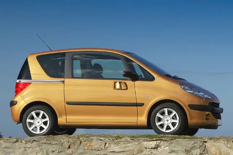 Peugeot 1007 Sublime 1.4 2008 view 2