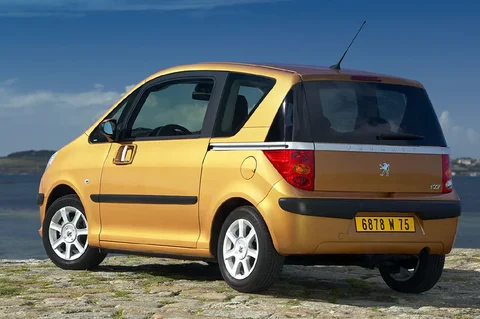Peugeot 1007 Sublime 1.4 2008 view 3