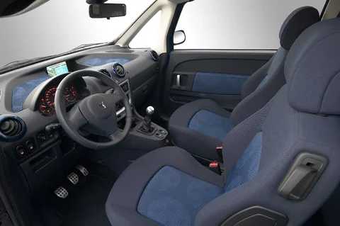 Peugeot 1007 Sublime 1.4 2008 view 10