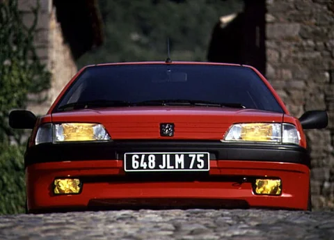 Peugeot 106 XSi 1991 view 2