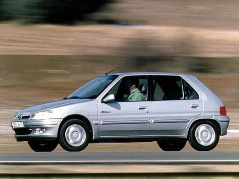 Peugeot 106 XT 1.4 1996 view 3