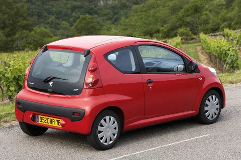 Peugeot 107 XR 1.0 2005 view 7