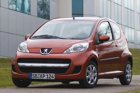 Peugeot 107 Sublime 1.0 2008 view 9