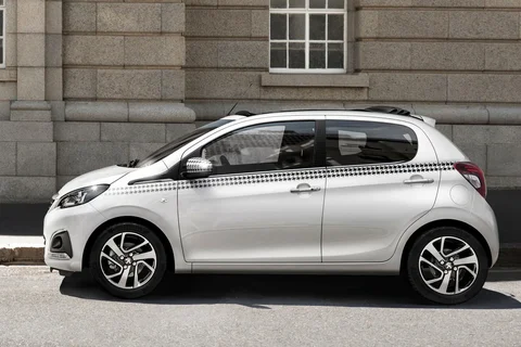 Peugeot 108 Active 1.2 PureTech 2015 view 4