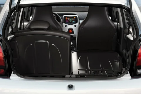 Peugeot 108 Active 1.2 PureTech 2015 view 11