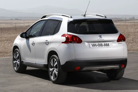Peugeot 2008 Active 1.6 e-HDi 92hp 2013 view 2