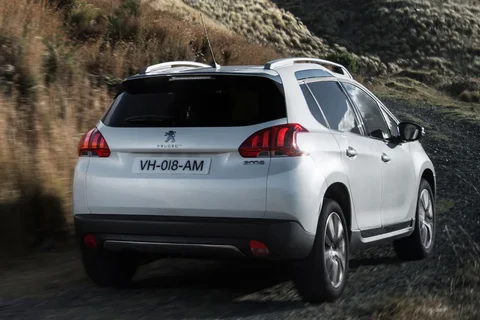 Peugeot 2008 Active 1.6 e-HDi 92hp 2013 view 11