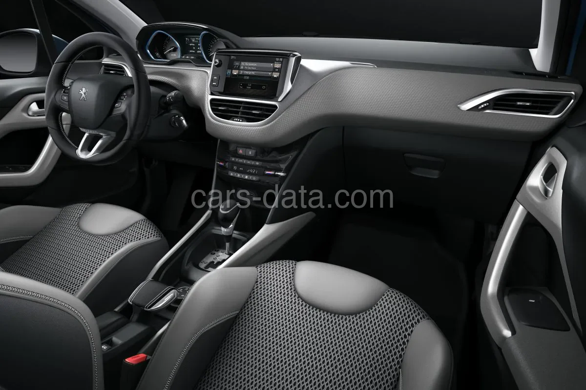 Peugeot 2008 Access 1.2 Puretech 82 2016 front view