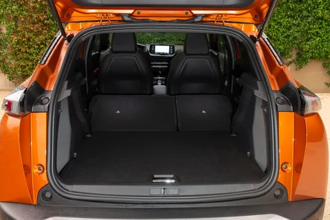 Peugeot 2008 Active Pack 1.2 PureTech 100 2020 view 10