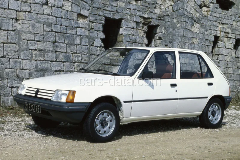 Peugeot 205 GL 1.1 1983 front view