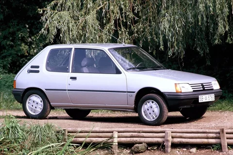 Peugeot 205 XE 1.0 1984 view 2