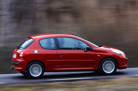 Peugeot 206 206+ Access Lite 1.1 2011 view 10