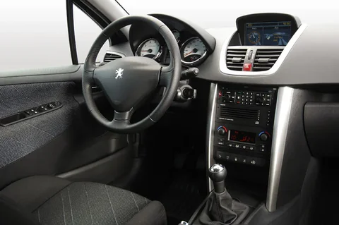 Peugeot 207 RC 2007 view 11