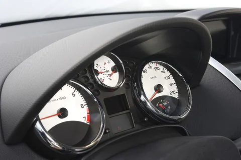 Peugeot 207 RC 2007 view 12
