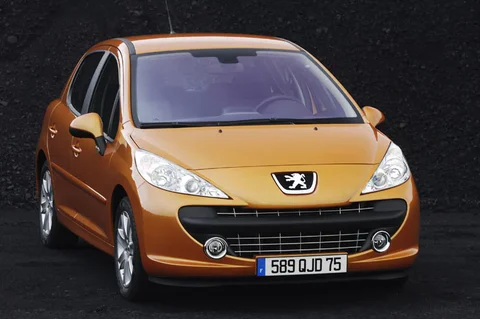 Peugeot 207 XT 1.4 2006 view 8
