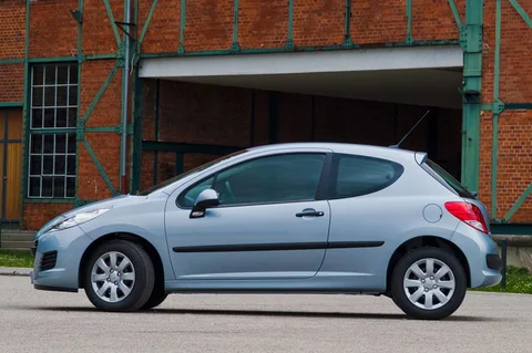 Peugeot 207 Access Lite 1.4 2011 view 5