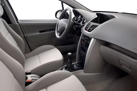 Peugeot 207 Access Lite 1.4 2011 view 7