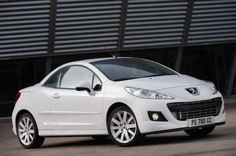 Peugeot 207 CC 1.6 VTi Griffe 2011 view 6