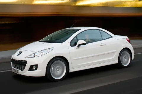 Peugeot 207 CC 1.6 VTi Griffe 2011 view 10
