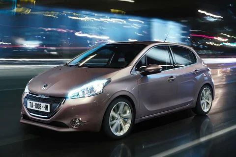 Peugeot 208 Access 1.4 e-HDi 2012 view 7