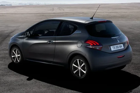 Peugeot 208 Active 1.2 PureTech 82 2015 view 6