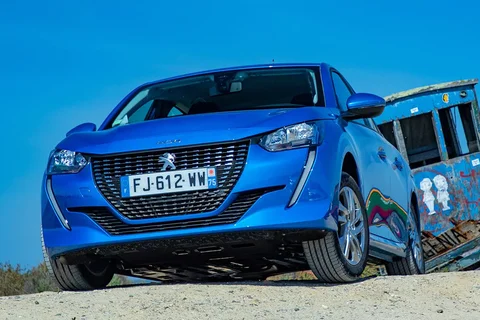 Peugeot 208 Active Pack 1.2 PureTech 75 2020 view 4