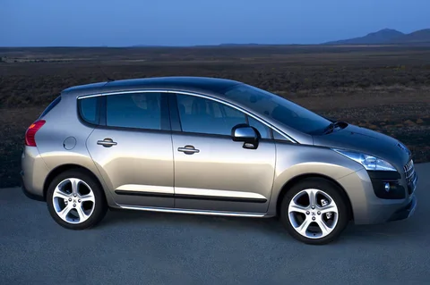 Peugeot 3008 Active 1.6 e-HDi 2011 view 2