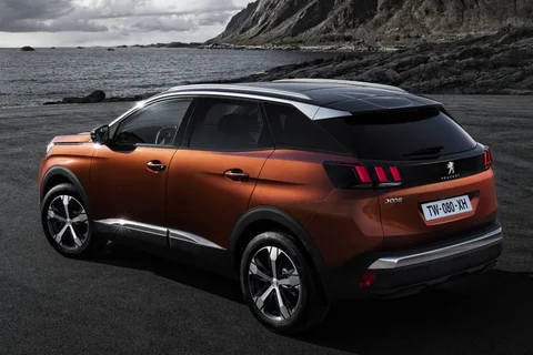 Peugeot 3008 Access 1.2 PureTech 130 2016 view 10