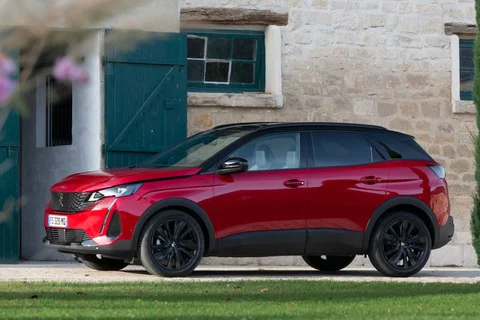 Peugeot 3008 Active 1.2 PureTech 130 2021 view 11