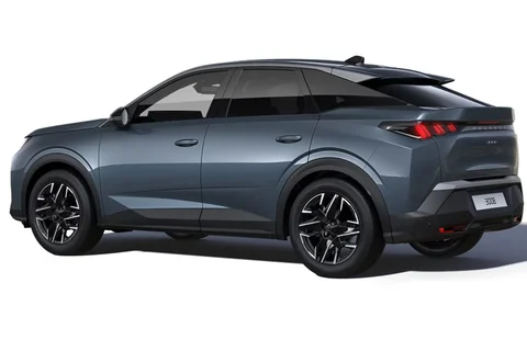 Peugeot 3008 GT 1.2 Hybrid 145 2025 view 4